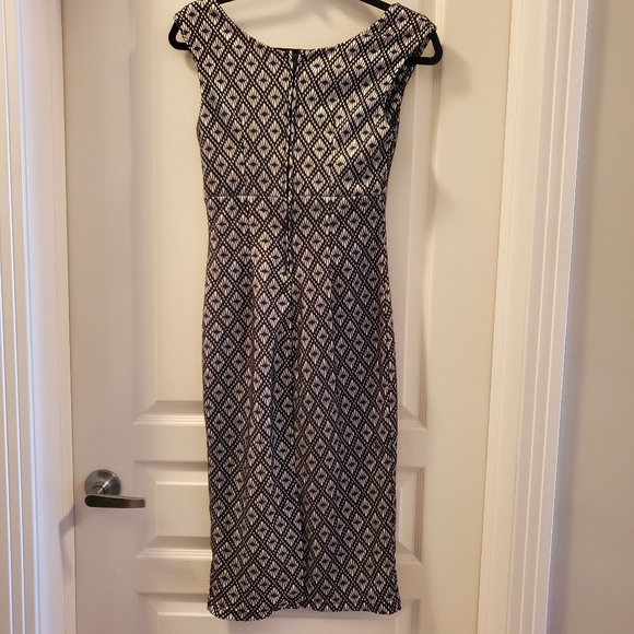 Pinup Dress by Rocksteady - Picture 5 of 15